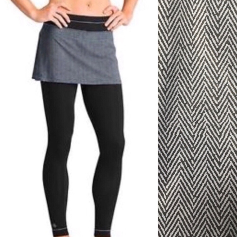 Athleta Plaid Placid 2 in 1 Running Tights Legging